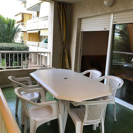 Apartamento En Alquiler Parque 8, Playa De Gandia ภายนอก รูปภาพ
