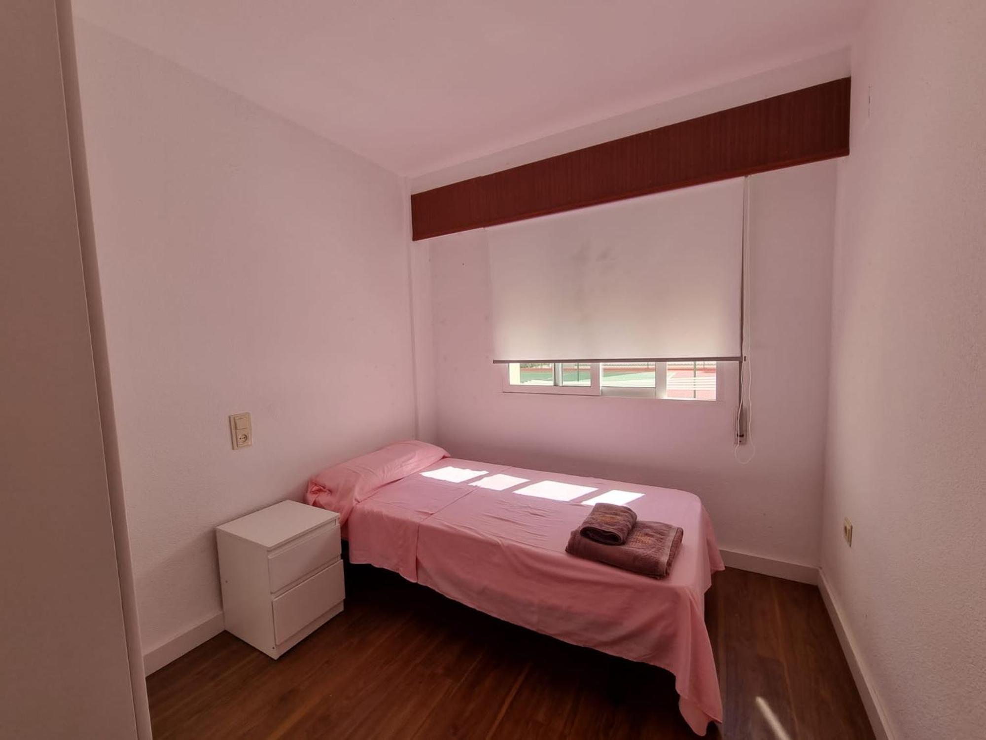 Apartamento En Alquiler Parque 8, Playa De Gandia ภายนอก รูปภาพ