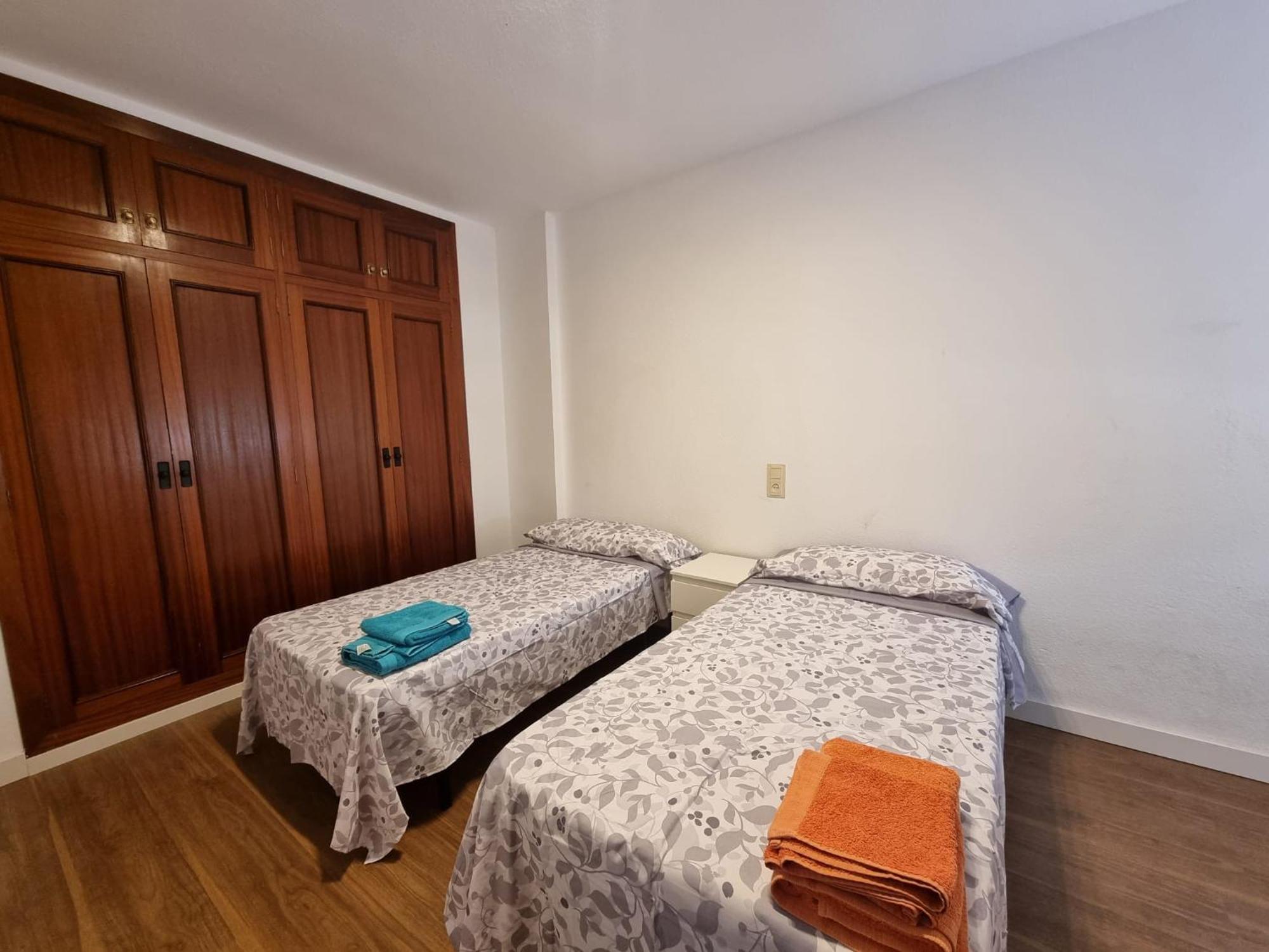 Apartamento En Alquiler Parque 8, Playa De Gandia ภายนอก รูปภาพ